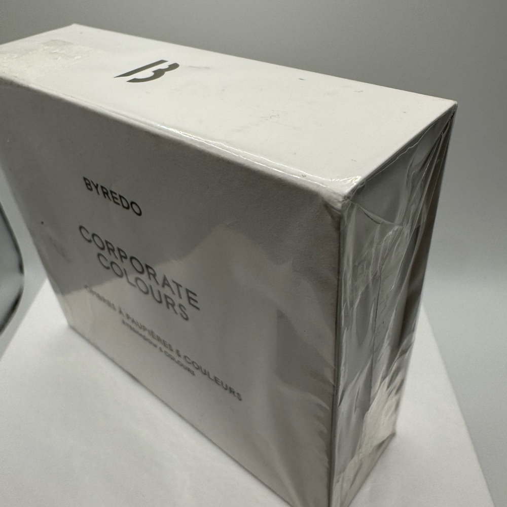 New Sealed Byredo Eyeshadow Palette - Corporate Colours - Picture 9 of 10